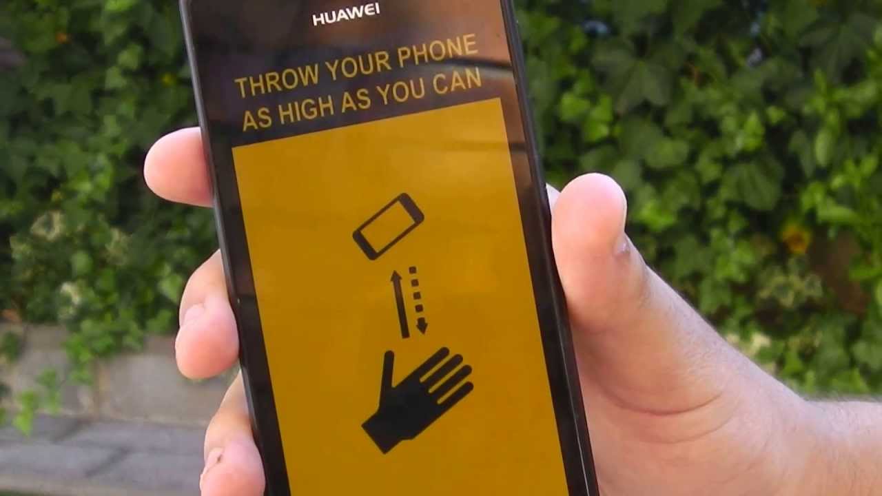 VIDEO-“Strane mode giovanili”: “Send Me to Heaven”, il gioco che rischia di “fare a pezzi” il cellulare