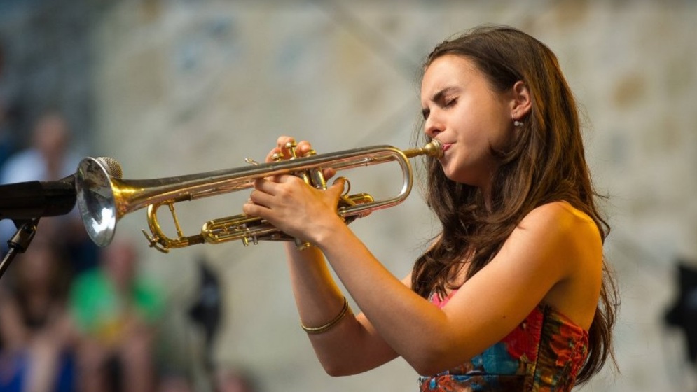Mercoledì 10 ottobre: Andrea Motis in concerto al festival Pomigliano Jazz