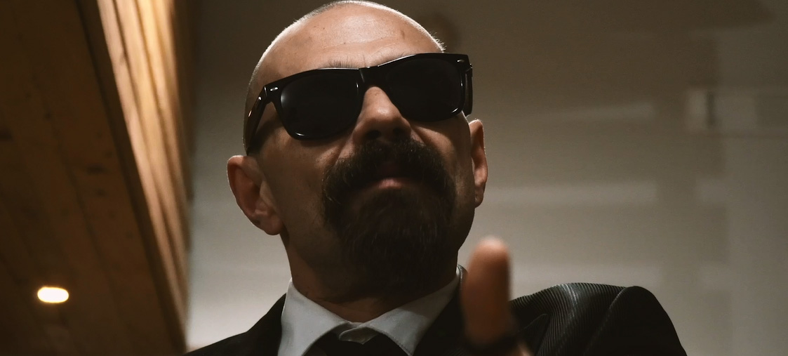 VIDEO-“Bassi per le masse”: il nuovo album di ‘O Zulù