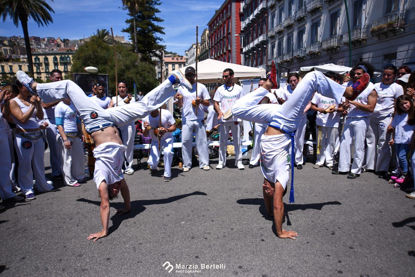 VIDEO-Al via la Kermesse “Capoeira Na Rua”: dal 10 il 12 maggio lo sport nazionale brasiliano a Napoli