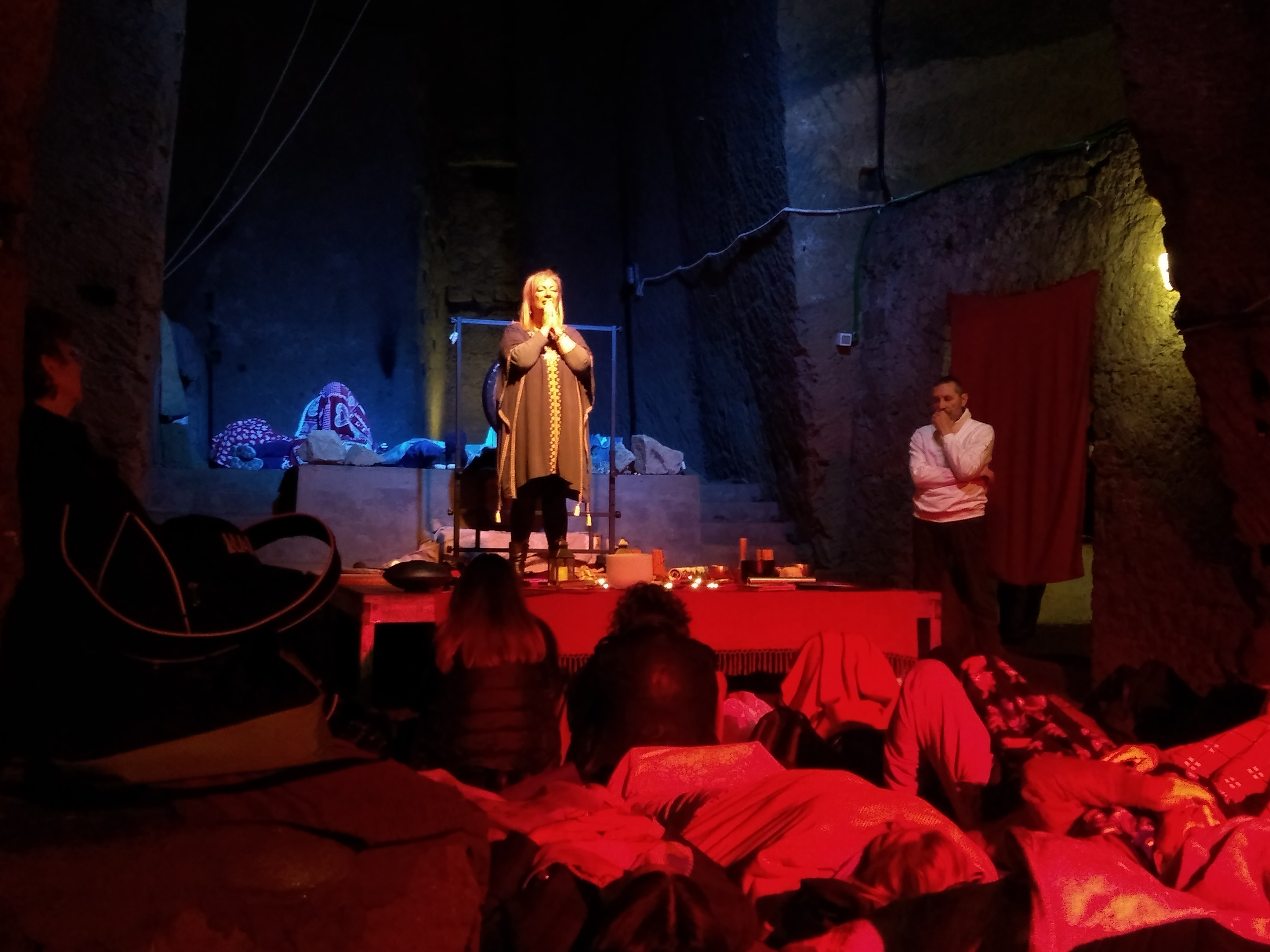 VIDEO-Suggestioni ed emozioni al Museo del Sottosuolo nel segno del “Bagno di gong”