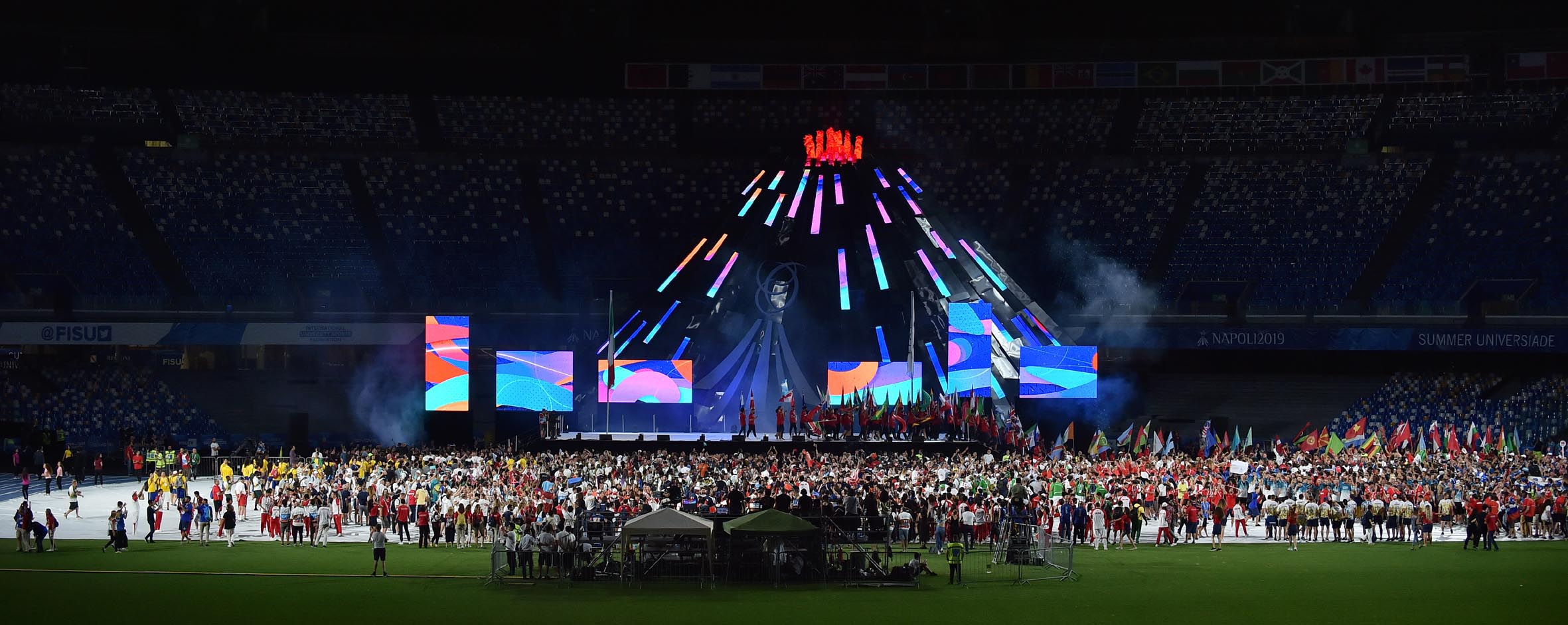 Universiade: il fotoracconto della cerimonia di chiusura di Napoli 2019