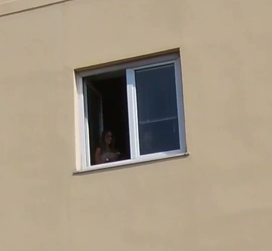 VIDEO-Dipendente Miur deride e filma manifestante senza stipendio da tre mesi colto da malore