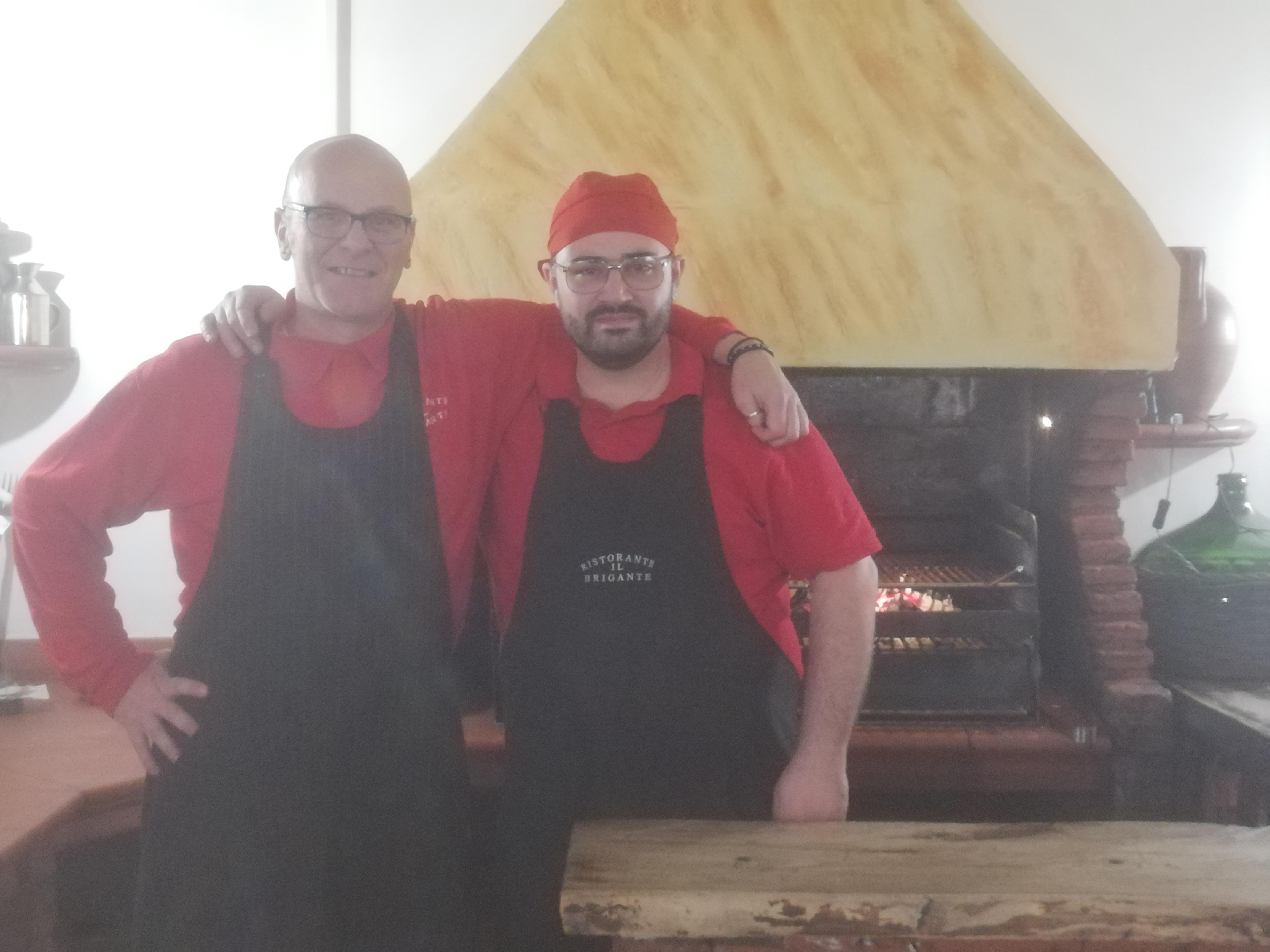 Una sera a cena da “Il Brigante”: il ristorante dove “vai e fai come se fossi a casa tua”