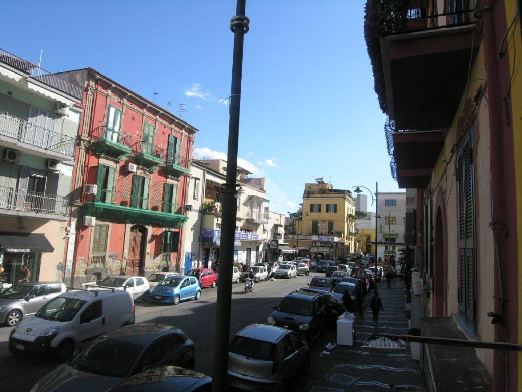 VIDEO-Ponticelli, cronaca del disastro annunciato del Giovedì Santo