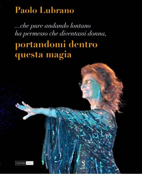 “Portandomi dentro questa magia”: la biografia di Sophia Loren con documenti inediti e foto originali