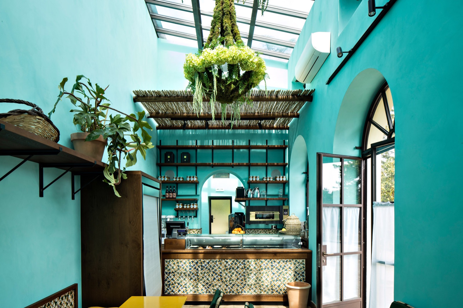 Inaugurata la Stufa dei Fiori, la Tisaneria-bistrot nell’antica serra nel Real Bosco di Capodimonte