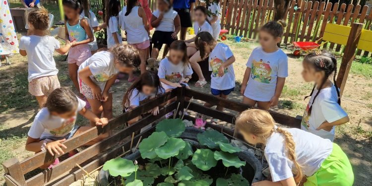Party di mezza estate nel Giardino degli Scalzi per 80 bambini del centro storico di Napoli