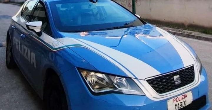 Ponticelli: arrestato pusher 17enne dopo inseguimento durante i controlli straordinari della Polizia di Stato