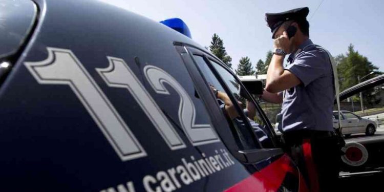 Ischia: cameriere finisce in ospedale per un complimento ad una donna, 45 giorni di prognosi