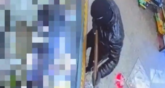 VIDEO-Rapina violenta ad Afragola: tabaccaio pestato e derubato