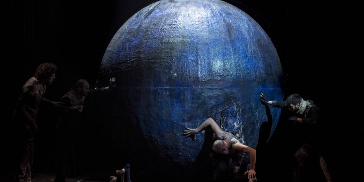 Sabato 8 ottobre il Bellini inaugura la stagione teatrale con lo spettacolo “La Cupa”