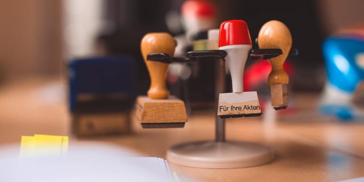 Come rendere più professionali i documenti con i timbri 