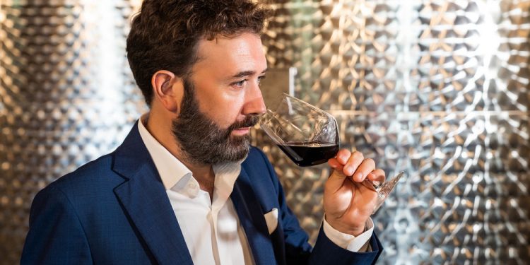 Oscar del vino al campano Vincenzo Mercurio come miglior enologo italiano