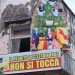 VIDEO-L’installazione “pro reddito di cittadinanza” di Torre del Greco tra i video più virali di Natale 2022