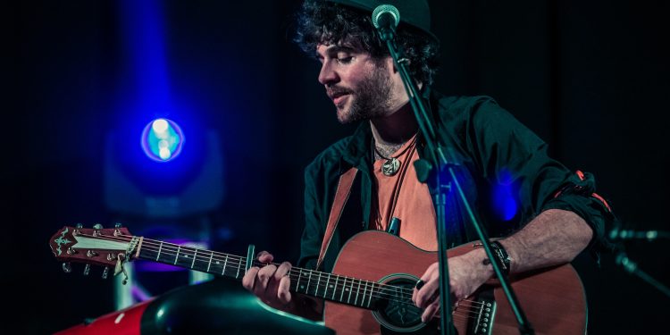 Trianon Viviani, grande attesa per il concerto di Roberto Colella