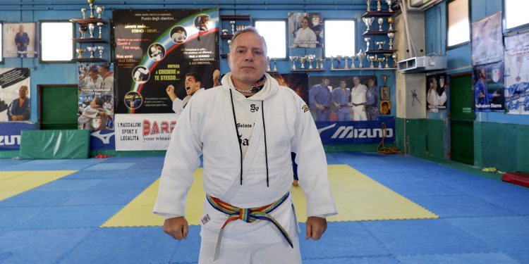 La denuncia del maestro Maddaloni: Il Comune di Napoli ci chiede cifre improponibili per palestra di Scampia