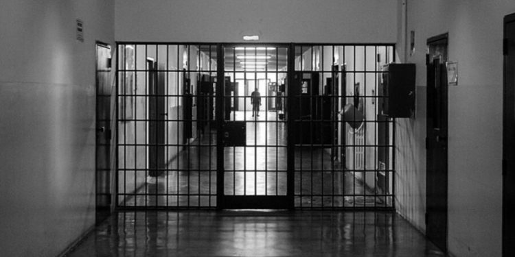 Scontro tra detenuti stranieri e napoletani in carcere minorile di Airola