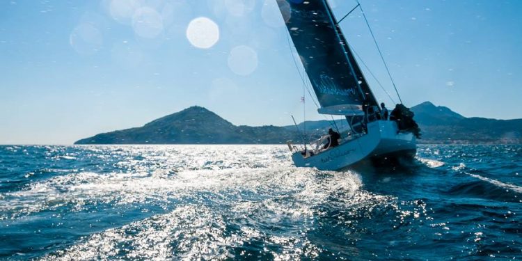 Sabato 25 marzo al via la Vesuvio Race nel Golfo di Napoli: 9h41’ il record da battere