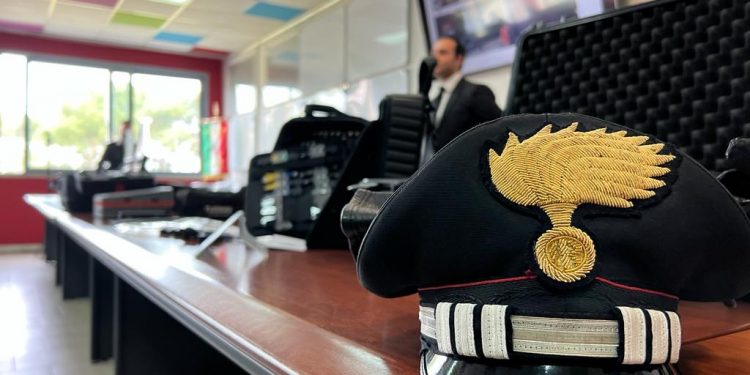 Cyber security e uso consapevole della rete: carabinieri incontrano studenti di Napoli e provincia