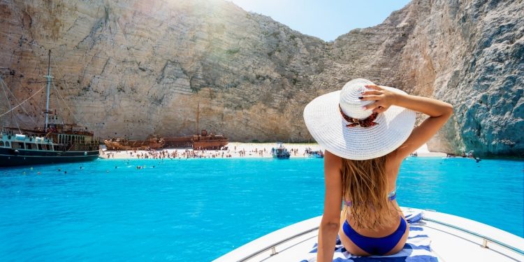 Vacanze in barca a vela in Italia: le mete da esplorare e tutte le informazioni utili