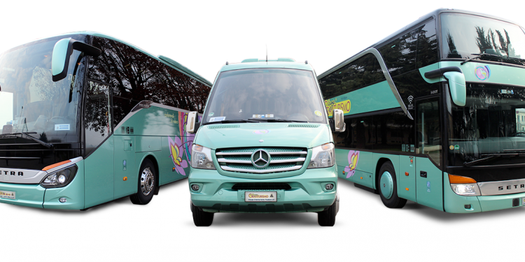 Noleggio bus, cosa prevede la formula che include il conducente