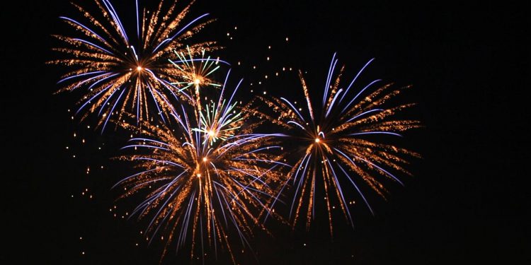 Fuochi d’artificio a Ponticelli a poche ore dall’omicidio Solla