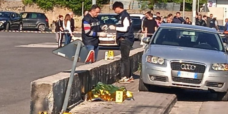 Giovedì 27 aprile, a Ponticelli, i funerali della piccola Aurora, la bimba investita dalla madre