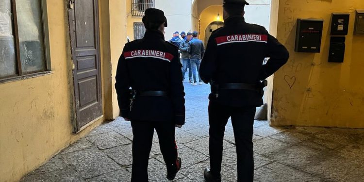 Pizzofalcone: notificati 20 decreti di sequestro