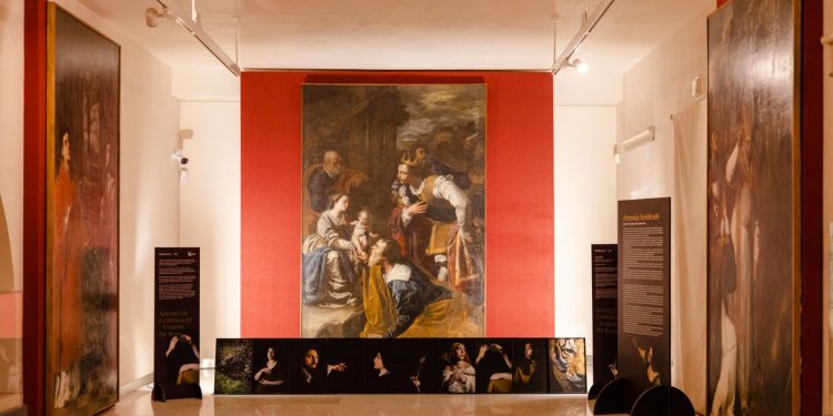 Rione Terra, inaugurata la sala “Artemisia Gentileschi” a Puteoli Sacra