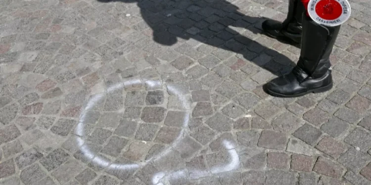 Spari contro bar Sant’Anastasia: fermati un 17enne e un 19enne