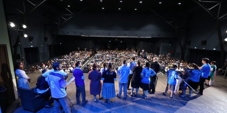 Grande successo per la compagnia “Facciamo Teatro”: sold out lo spettacolo al Pierrot di Ponticelli