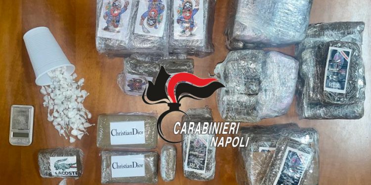 Blitz anti-droga a San Giovanni a Teduccio: carabinieri arrestano 3 persone