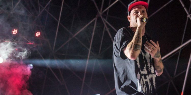 “Tutt’egual song’ ‘e criature”: sabato 20 maggio concerto-evento per Scampia con Clementino, Franco Ricciardi e altri