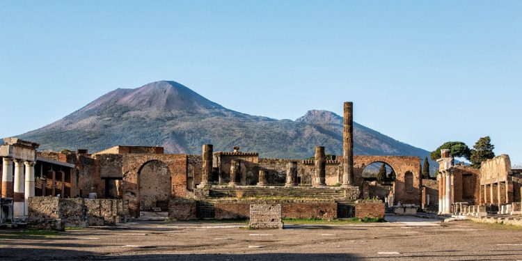 Artis Suavitas, Gala di Premiazione nel Parco Archeologico di Pompei con Spalletti e il cast di “Mare Fuori”