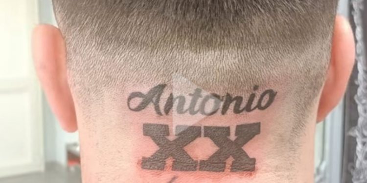 VIDEO-Giuseppe De Martino approda su TikTok per divulgare un messaggio: è lui il nuovo boss di Ponticelli