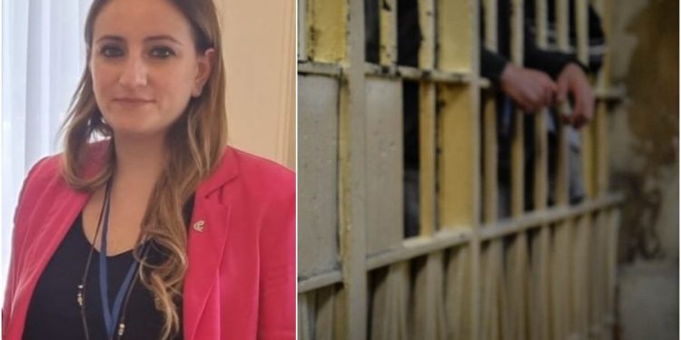 Cellulare e favori ai detenuti in cambio di scarpe di lusso: si dimette la Garante dei detenuti di Caserta