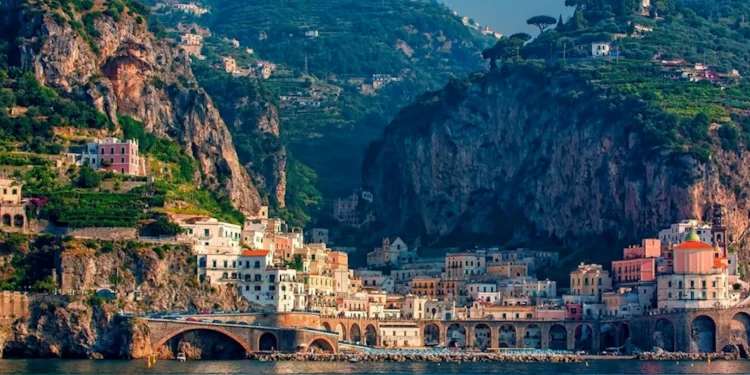 Amalfi, la storia dell’amore tra Ercole e una ninfa