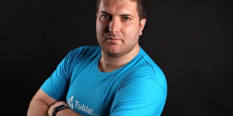 Lascia il posto fisso per investire nella sua azienda: la storia di un giovane e coraggioso imprenditore campano 