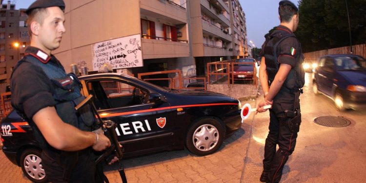 Ponticelli, tentato agguato nel fortino dei D’Amico: esplosi 21 proiettili