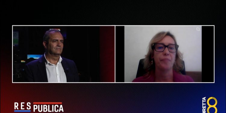 Ilaria Cucchi: “Il Governo vede i giovani come nemici, ma le varie Caivano hanno bisogno di un’alternativa non repressiva”
