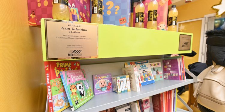 Napoli, partita la maratona solidale “Natale al Santobono – un libro per un sorriso” di Artis Suavitas Aps