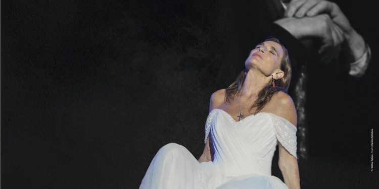 Sabato 9 e domenica 10 dicembre, Lina Sastri omaggia Eduardo De Filippo al Teatro Augusteo