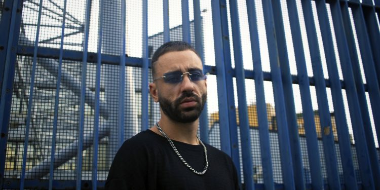  VIDEO-“Bestia”, il nuovo singolo del rapper napoletano Oyoshe che racconta Gaza