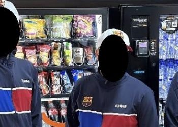 Un viaggio a Barcellona nel ricordo di Costanzo: così i giovani ras di Ponticelli annunciano i loro piani