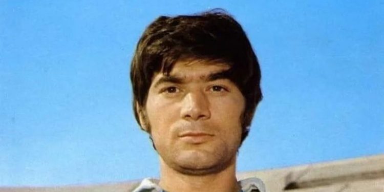 Addio ad Antonio Iuliano, storico capitano del Napoli