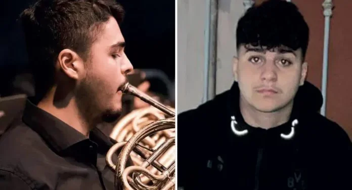 Il Comune di Napoli annuncia targa per GiòGiò, ma nega una nicchia al cimitero a Pio Maimone