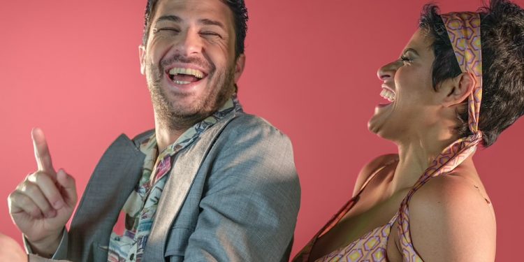 19 febbraio, al teatro Acacia, Walter Ricci ft. Karima in concerto con il concerto “Walter sings Nat King Cole”