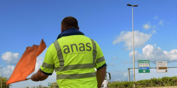 Lavoro, Anas cerca personale a tempo indeterminato per uffici e cantieri