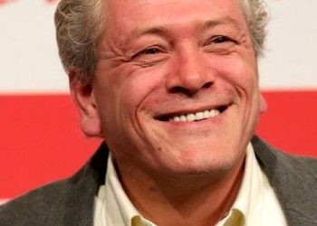 Incidente stradale a Qualiano per il produttore cinematografico Gaetano Di Vaio: è in fin di vita